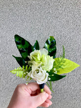 Load image into Gallery viewer, Preorder Homecoming Boutonnières