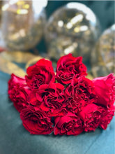 Load image into Gallery viewer, The Lover Bouquet, Valentine’s Day Fresh Flowers
