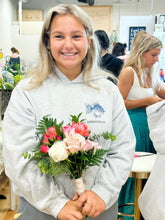 Load image into Gallery viewer, 10/18 Homecoming PreOrder: Posy/Small Bouquet
