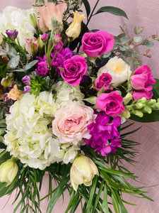 A Floral Delight, Floral Arrangement