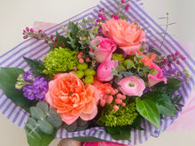 Load image into Gallery viewer, The Pretty Momma, Mother’s Day Pre-Order, Bouquet
