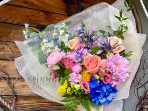 The Deluxe Garden Bouquet, Mixed Floral Bouquet