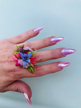 Load image into Gallery viewer, Bloom Ring
