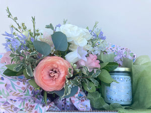 The Best Mom Ever Flowers & Candle Combo, Mother’s Day Pre-Order