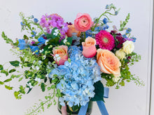 Load image into Gallery viewer, The Deluxe, Floral Arrangement
